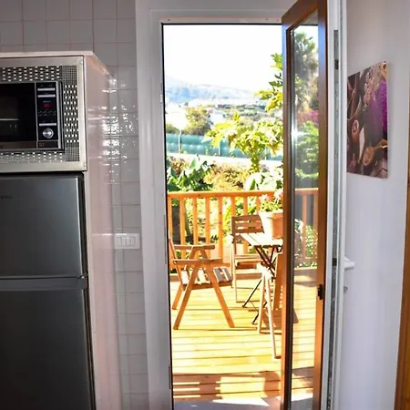 Charming House In Icod De Vinos With Garden 70 M² Hébergement de vacances *